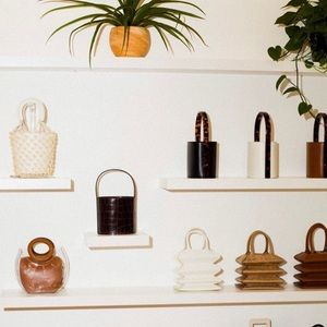 It's the Weekend ✨Let's sell & buy from each other